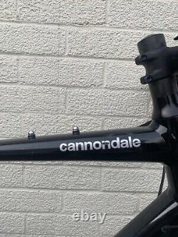 2020 Cannondale Topstone Adventure / Gravel Bike Ultegra Hydraulic Disc. Size L