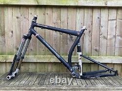 Maverick ML7 Retro Full Suspension Frame Complete With Maverick SC32 Forks