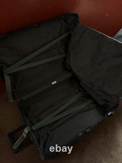 RIMOWA Topas Check-in Large, In Exceptional Condition