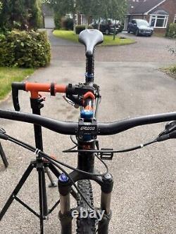 Trek X Caliber 8 2017 Mountain Bike