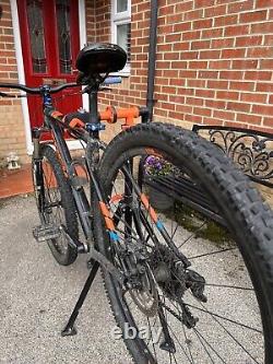 Trek X Caliber 8 2017 Mountain Bike