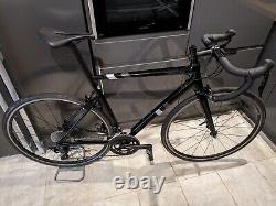 Cannondale CAAD13 105 Perle Noire 56cm Vélo de Route en Alliage de Taille Moyenne/Grande