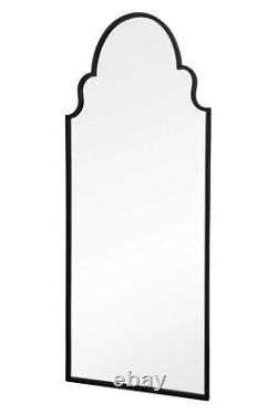 Le miroir arqué extra large Arcus New encadré en noir 71 x 28 pouces (180 x 70 cm)